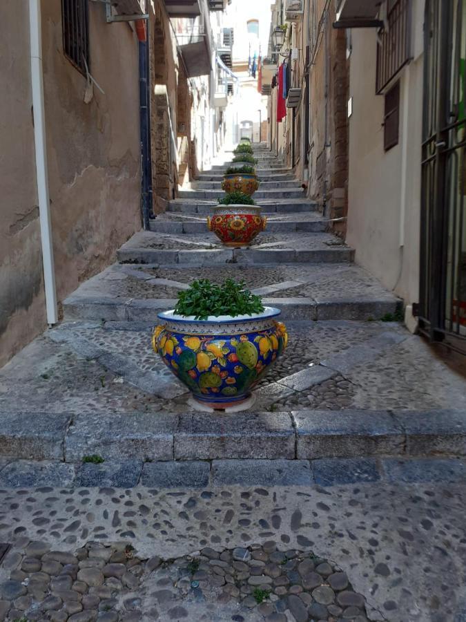 Casa Vacanza Mercato Ballaro' Palermo Exterior photo